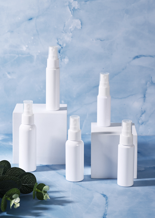 Flacone spray bianco in PET da 30 ml