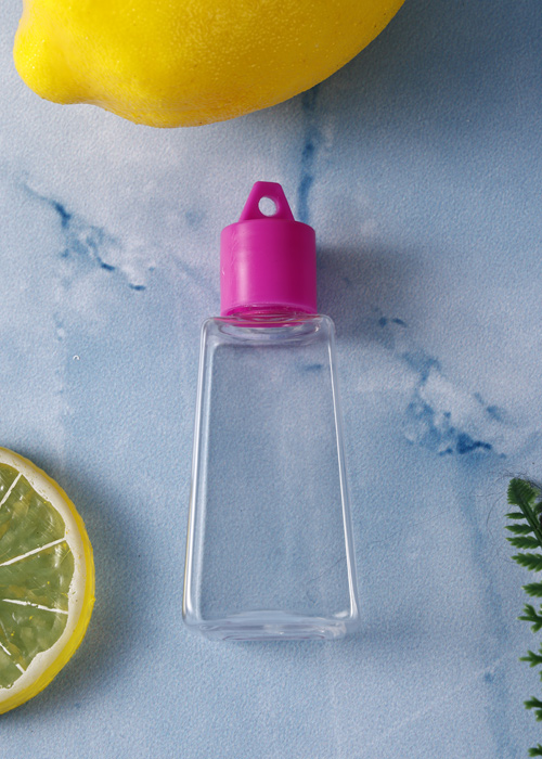 Flacone trapezoidale con gancio trasparente in PET da 30 ml