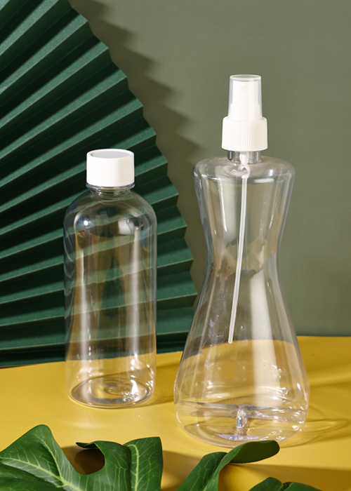 Flacone trasparente in PET da 300 ml